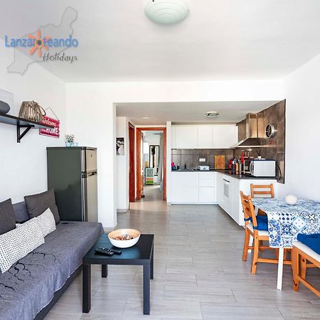 Vivienda Vacacional Golden Sun Leilighet Costa Teguise Eksteriør bilde